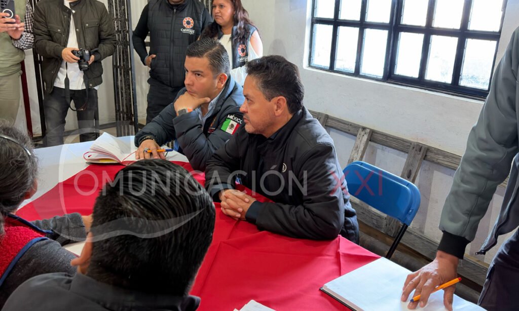 alcalde-omar-sanchez-escucha-calimaya-acerca-comunidades