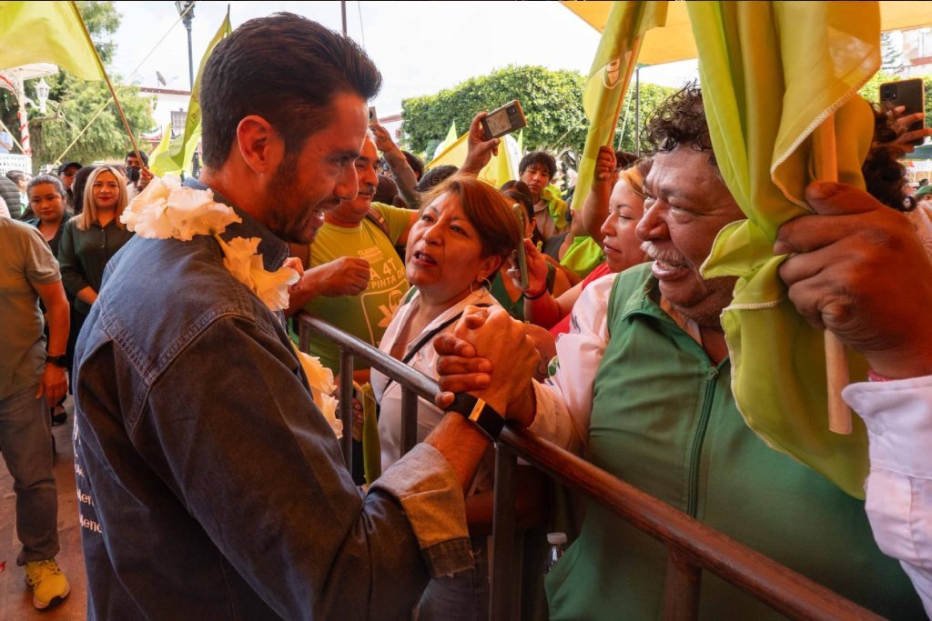 gran recibimiento a Pepe Couttolenc en Ozumba