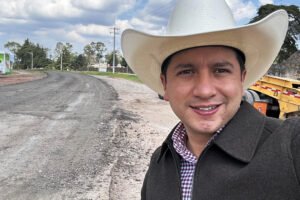 Jilotepec inicia rehabilitación de camino estatal con fondos propios