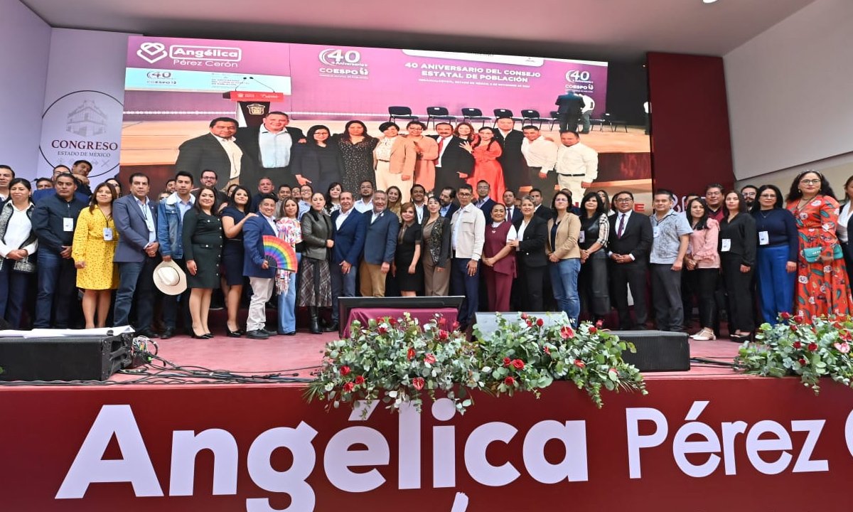 angelica-perez-rinde-primer-informe-labores-legislativas
