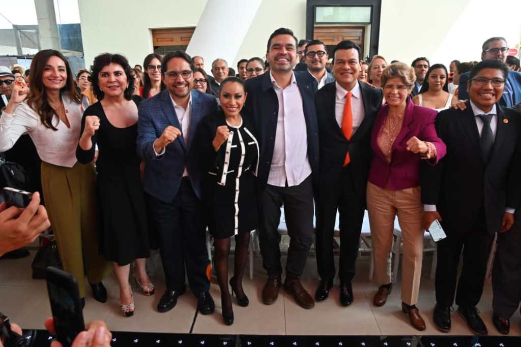 ruth salinas rinde informe