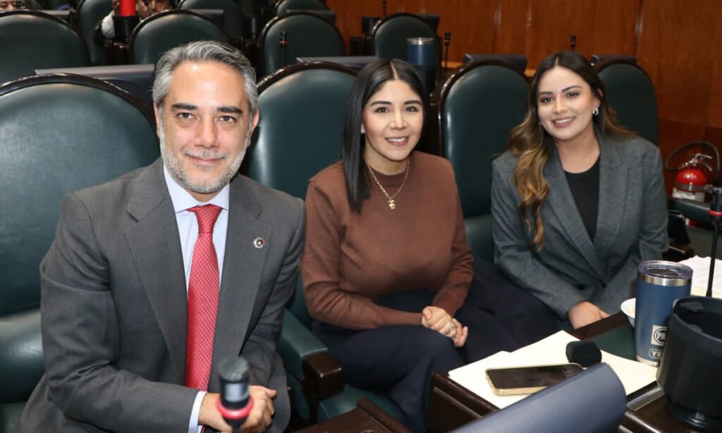 pan-denuncia-abandono-en-edomex-sin-medicinas-ni-apoyo-al-campo