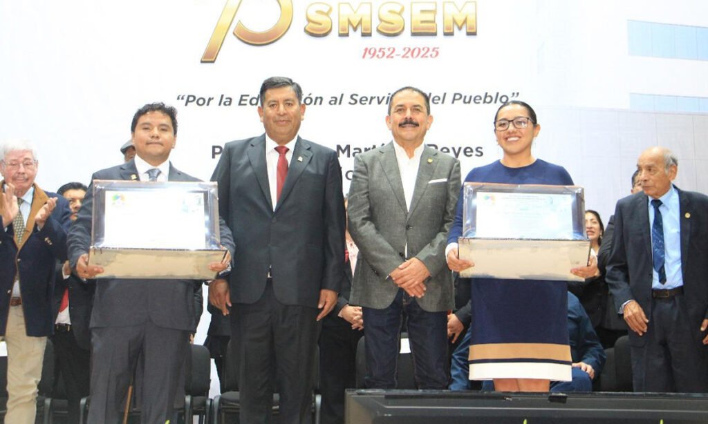 reconoce-smsem-a-docentes-jovenes-por-su-liderazgo-sindical