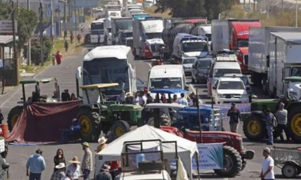 Así va Megabloqueo Nacional HOY; paraliza carreteras en todo México