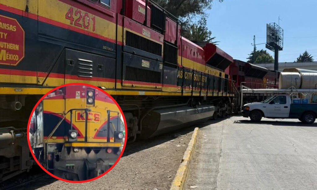 Última Hora: Tren fuera de control colapsa Paseo Tollocan, en Toluca