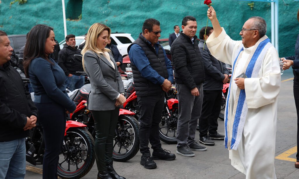 Comunidad Judía dona motocicletas al Gobierno de Huixquilucan