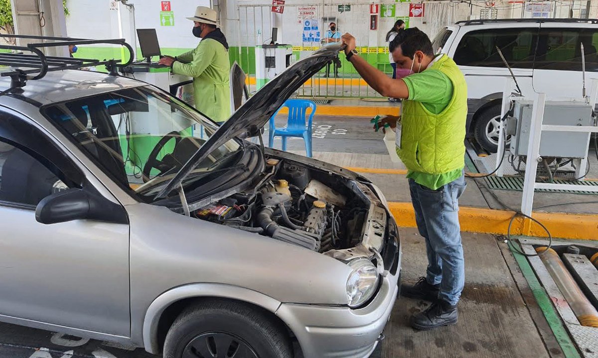 Inicia "Hoy No Circula" con multas en 22 municipios del Edomex