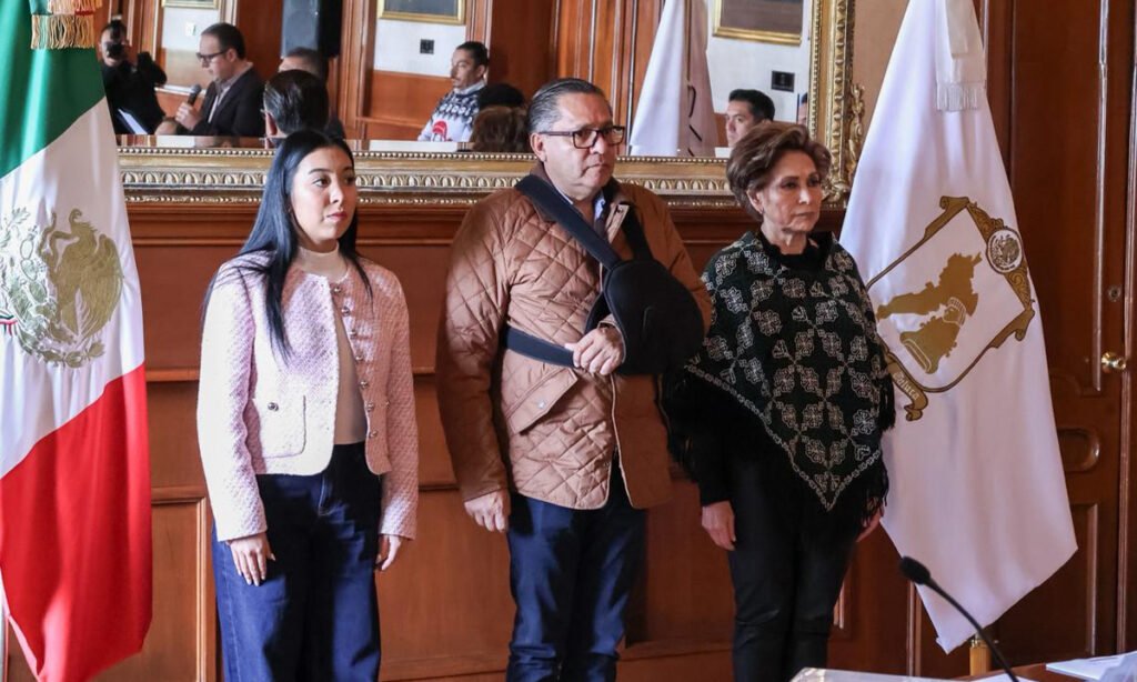 Toluca aprueba bonificaciones en agua y predial para 2026