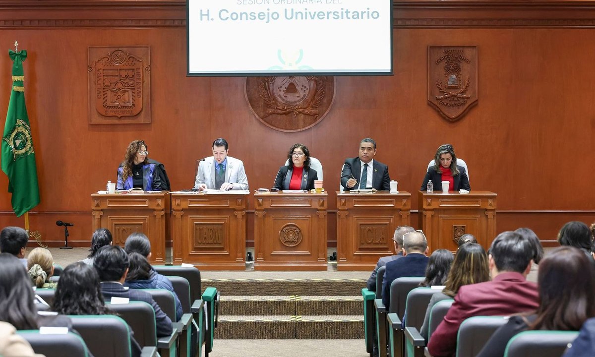 UAEMéx fortalece infraestructura y anuncia reforma universitaria para 2026