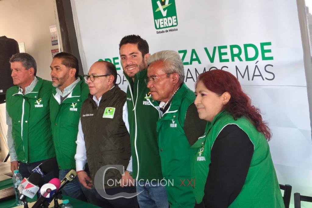 suman liderazgos del PRI