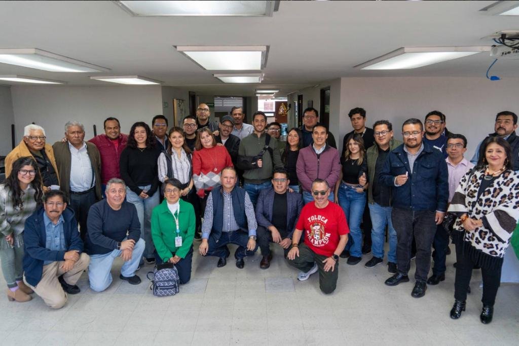 rosca de reyes con el PVEM