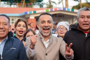 Alcalde de Metepec entrega rehabilitación en Agrícola Lázaro Cárdenas