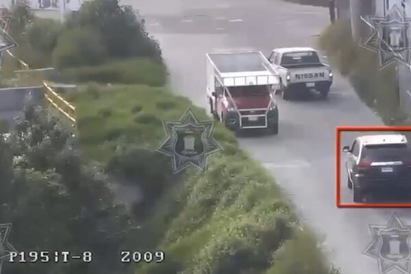 Camioneta ligada a feminicidio cae en operativo en Toluca