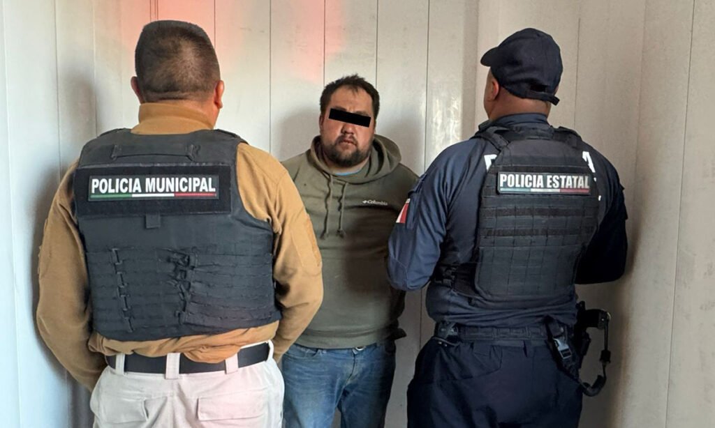 Hombre dispara contra policías y es capturado en Aculco