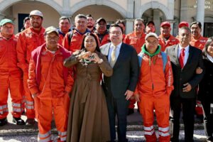 Lerma recibe drones, patrullas y uniformes con Miguel Ángel Ramírez Ponce