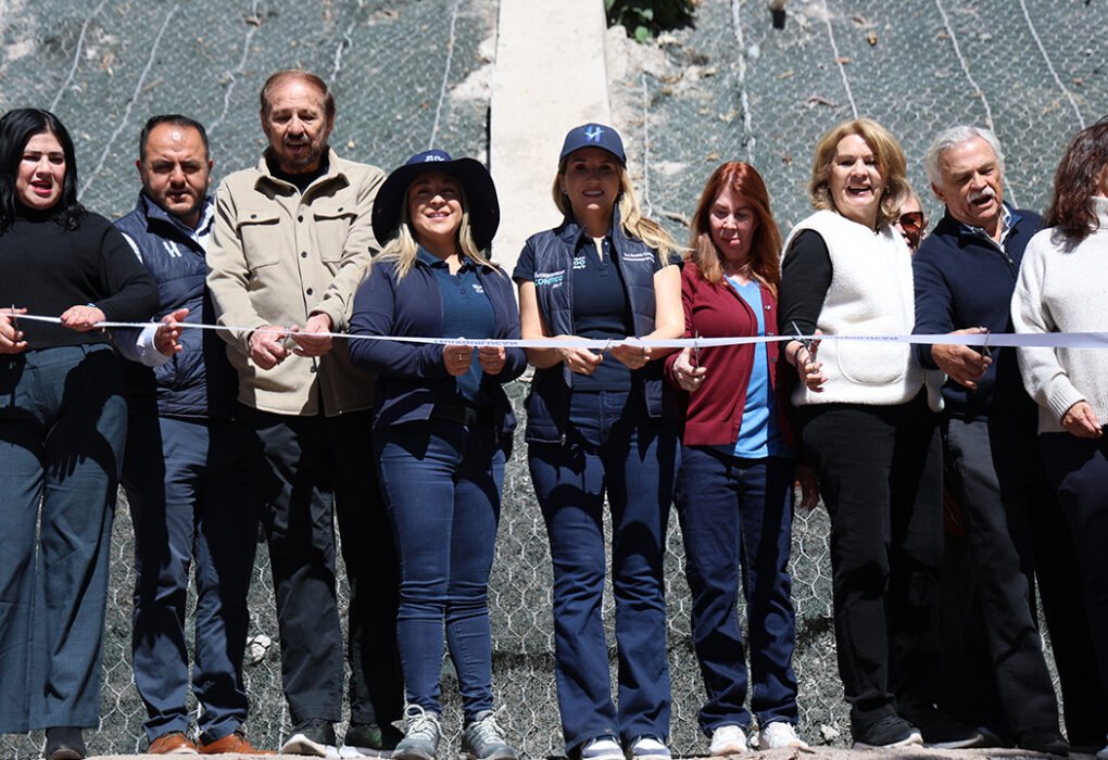 Romina Contreras entrega octavo talud en Huixquilucan