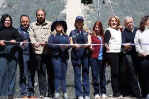 Romina Contreras entrega octavo talud en Huixquilucan