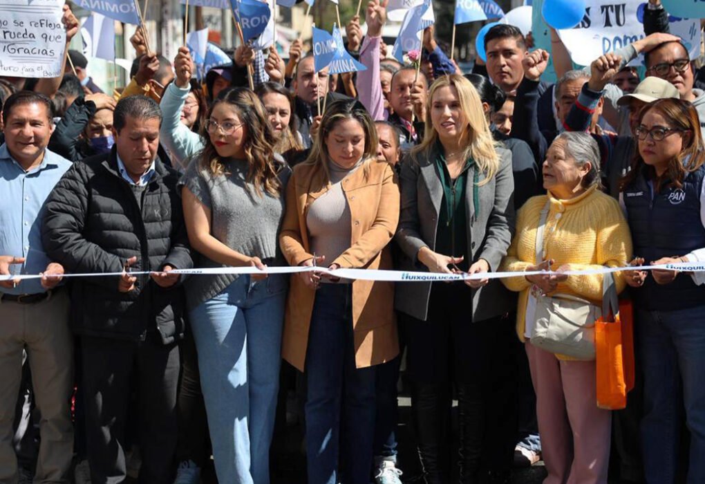 Romina Contreras inaugura nueva Avenida Zacamulpa en Huixquilucan
