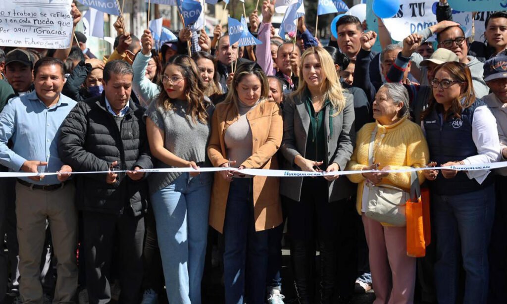 Romina Contreras inaugura nueva Avenida Zacamulpa en Huixquilucan