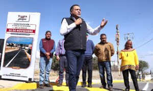 Toluca pavimenta 14 mil metros en primer año de gestión