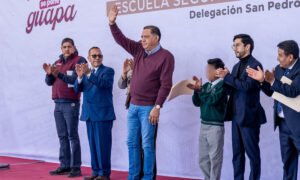 Arcotecho transforma escuela en San Pedro Totoltepec, en Toluca