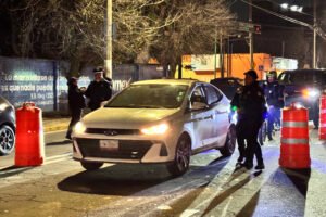 Arresto de hasta 36 horas por manejar bajo efectos de alcohol en Toluca
