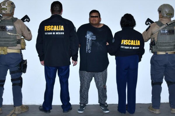 Cae conductor de plataforma acusado de feminicidio en Metepec