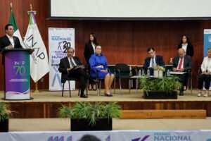 Enrique Vargas alerta por plan B electoral