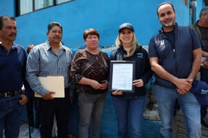 “Huixquilucan Contigo 24/7” distribuye despensas y kits médicos