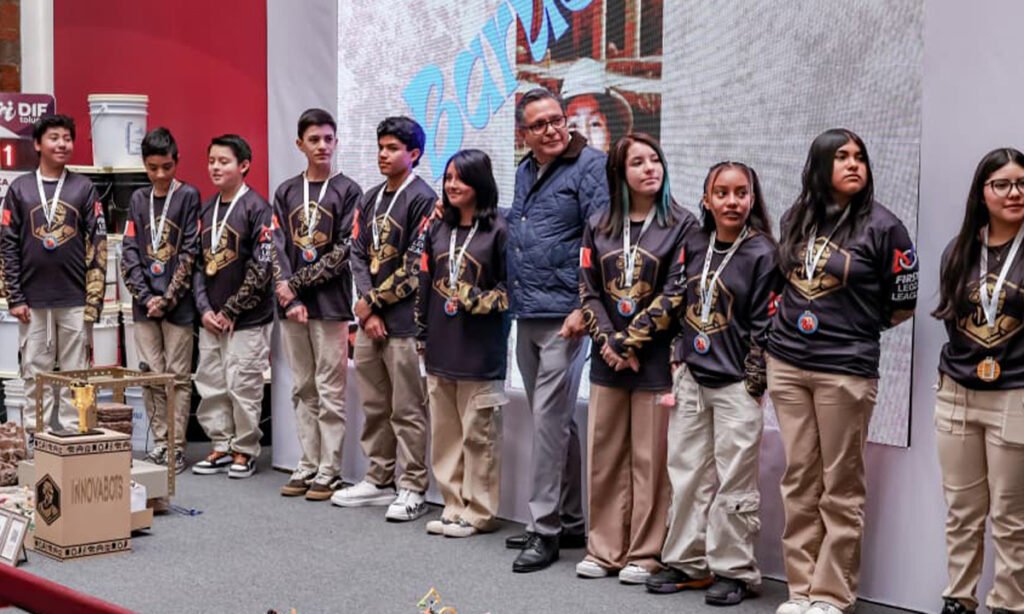 Innovabots de Toluca ganan campeonato estatal de robótica