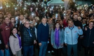 Ricardo Moreno entrega Sendero Seguro en Avenida Filiberto Navas