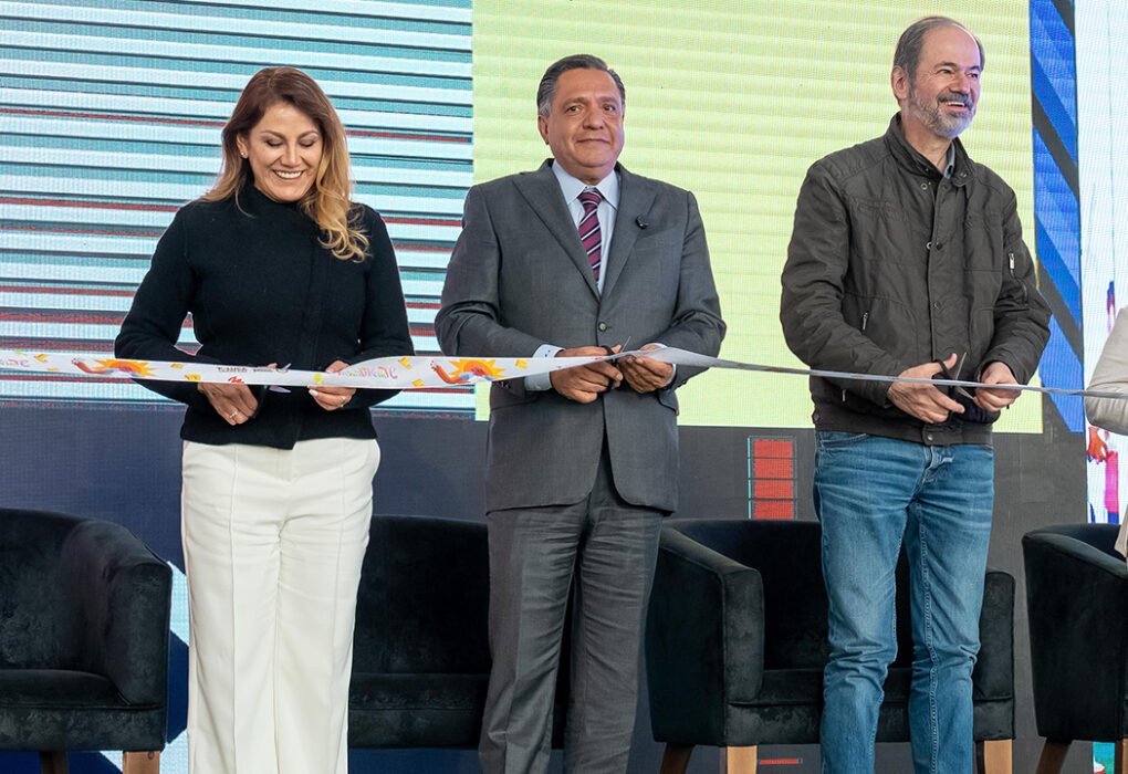 Ricardo Moreno inaugura Primaverarte Toluca 2026 con feria de lectura