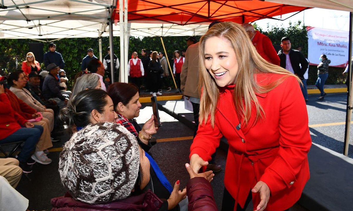 San Mateo Atenco estrena pavimento en Barrio de San Francisco
