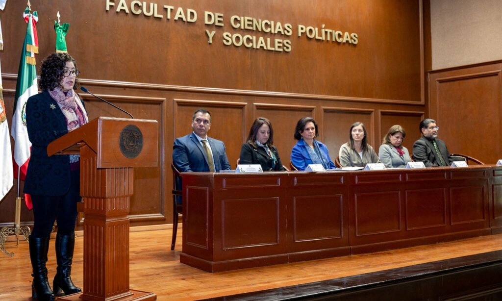 UAEMéx impulsa alianza por la salud emocional en foro internacional