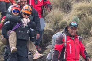 Rescatan a mujer lesionada en el Iztaccíhuatl
