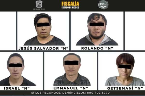 cuatro hombres y una mujer