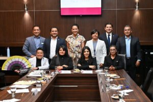 Congreso mexiquense aprueba reformas sobre apellidos e identidad de género