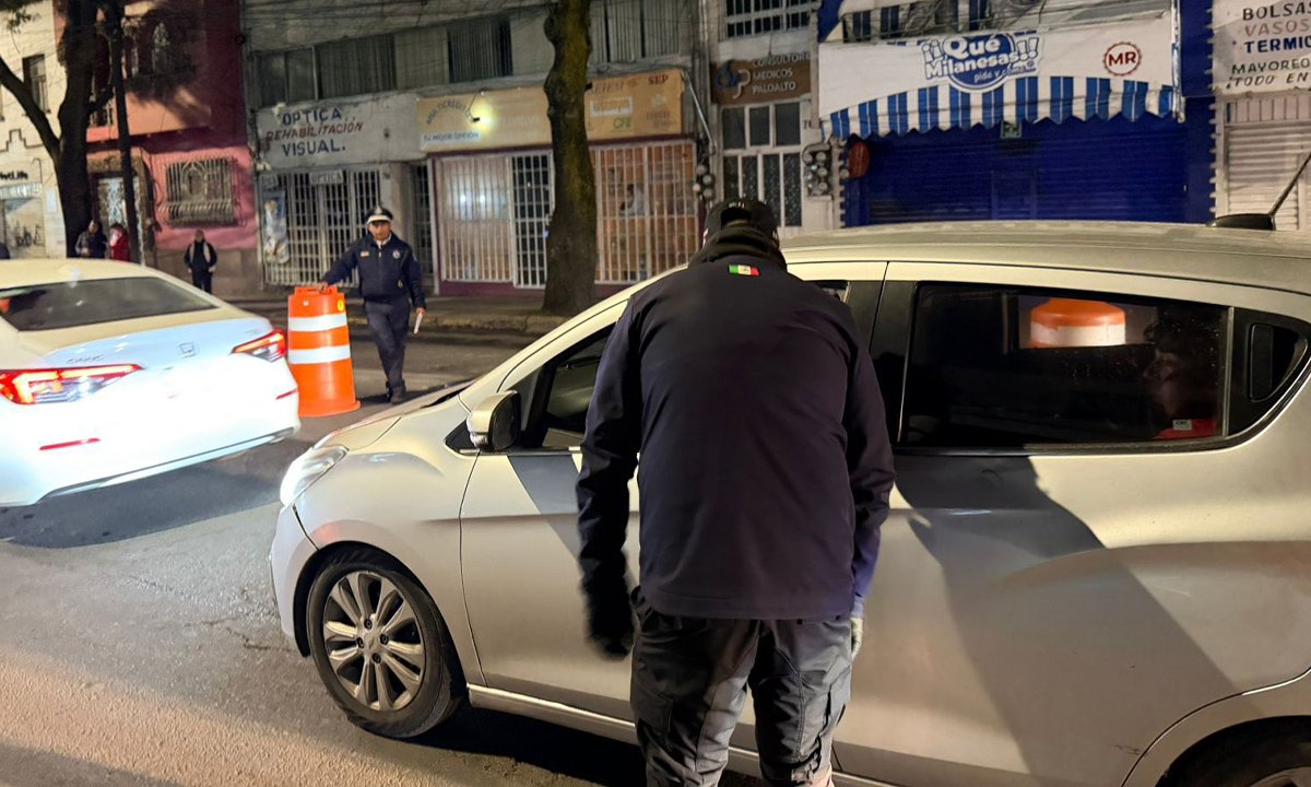 Detectan a 57 conductores ebrios en operativo en Toluca