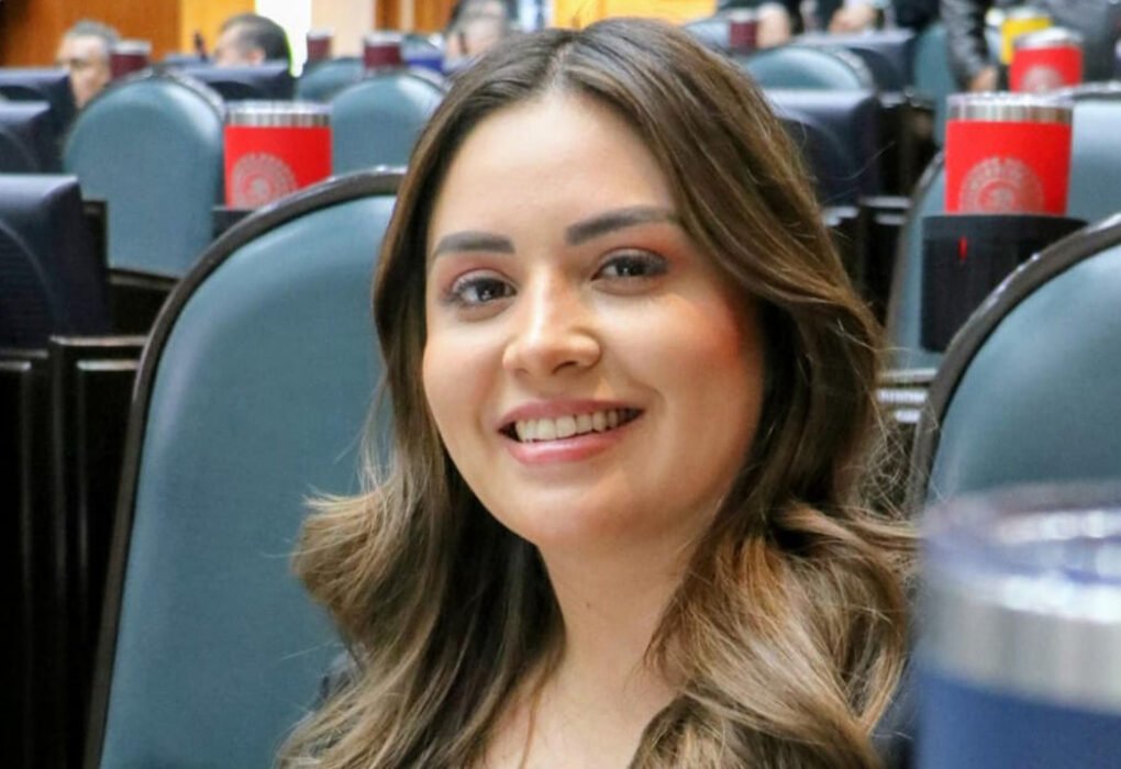 GPPAN propone becas para titulación en Edomex