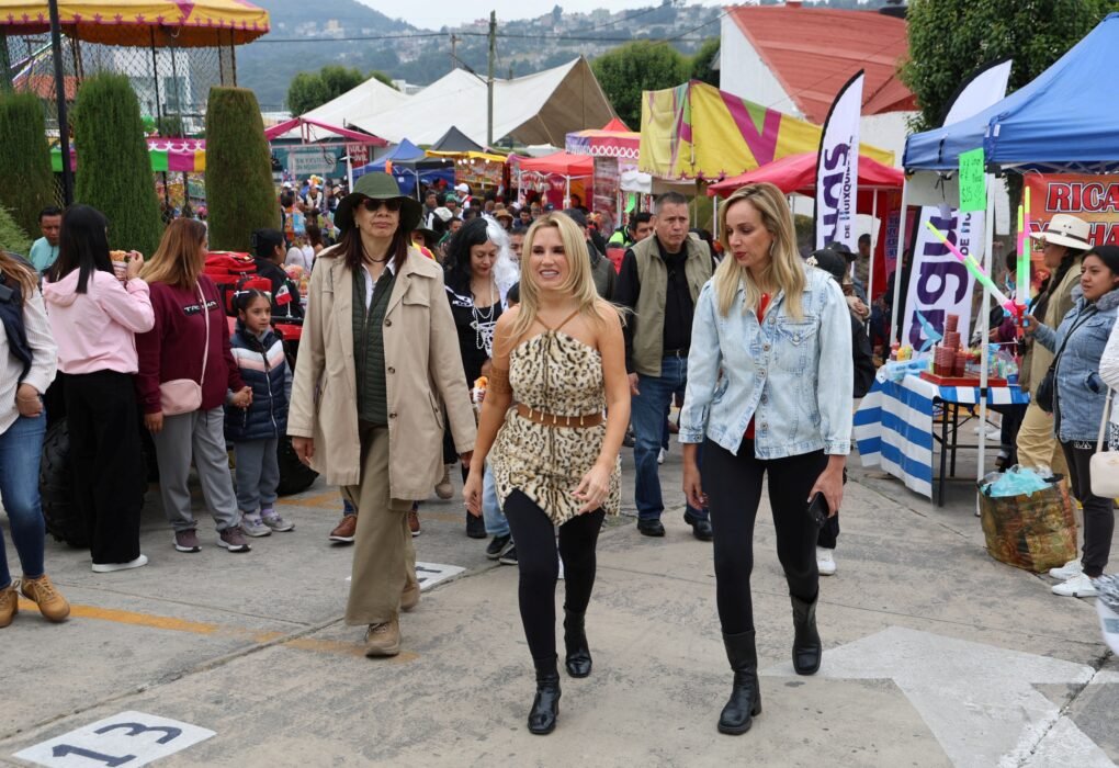 Huixquilucan celebra Día del Niño con Lagrimita y Costel