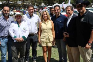 Huixquilucan recibe el Gran Concurso Internacional de Elegancia