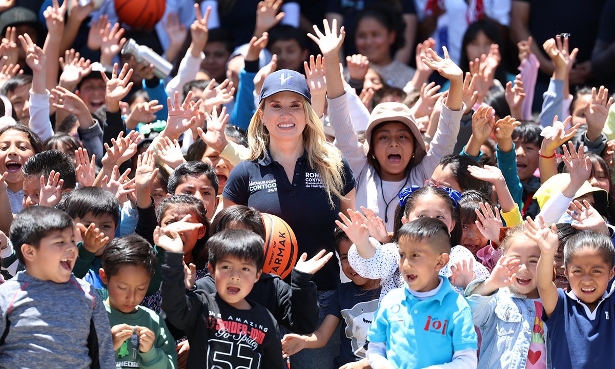 Huixquilucan refuerza espacios deportivos en Zacamulpa