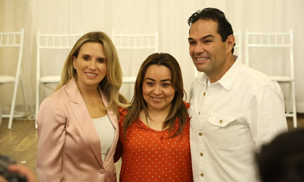 Huixquilucan refuerza programas de apoyo a mujeres