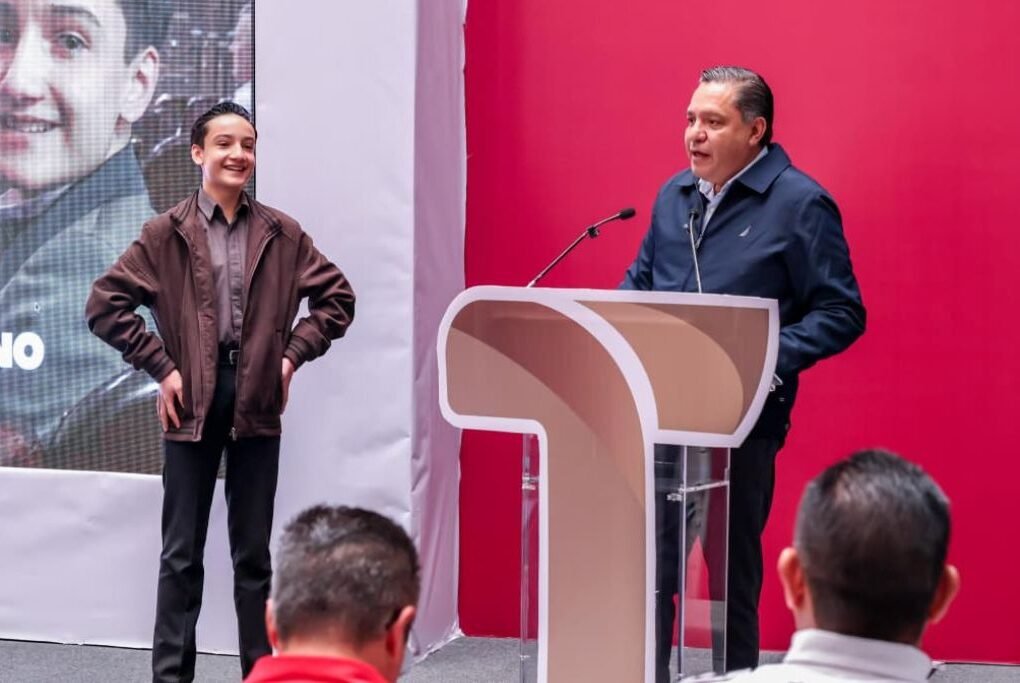 Reconocen a talentos toluqueños