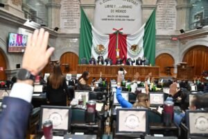 Morena reitera apoyo a la presidenta