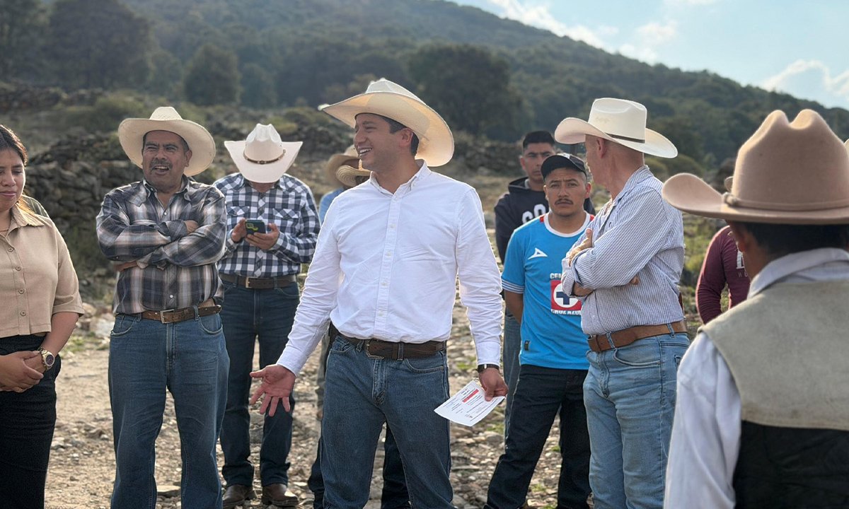 Alcalde de Jilotepec recorre comunidades con compromiso ciudadano