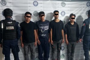 Detienen a cuatro hombres armados en Ixtlahuaca en operativo