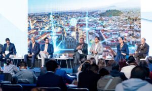 Toluca presenta estrategias de resiliencia y servicios urbanos