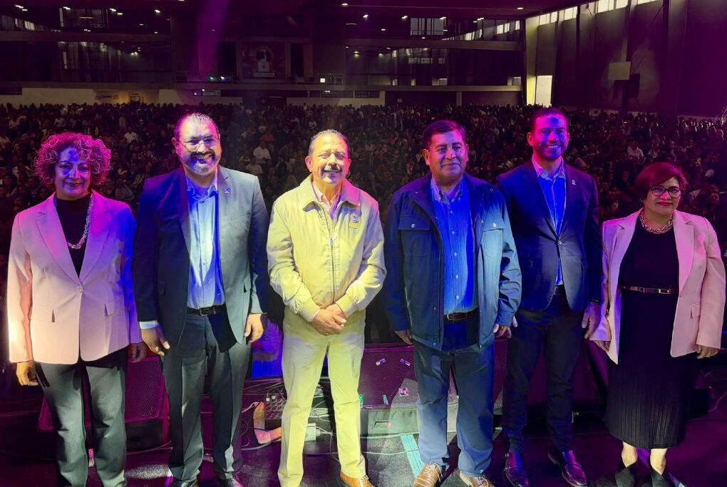 festejan dìa del maestro