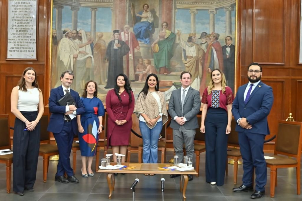 Foro organizado por diputada de morena